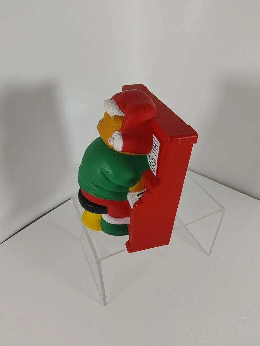 Vintage Christmas 1992 Avon “Play It Again Mr. Keys” Piano Bear Plug-In- Works!